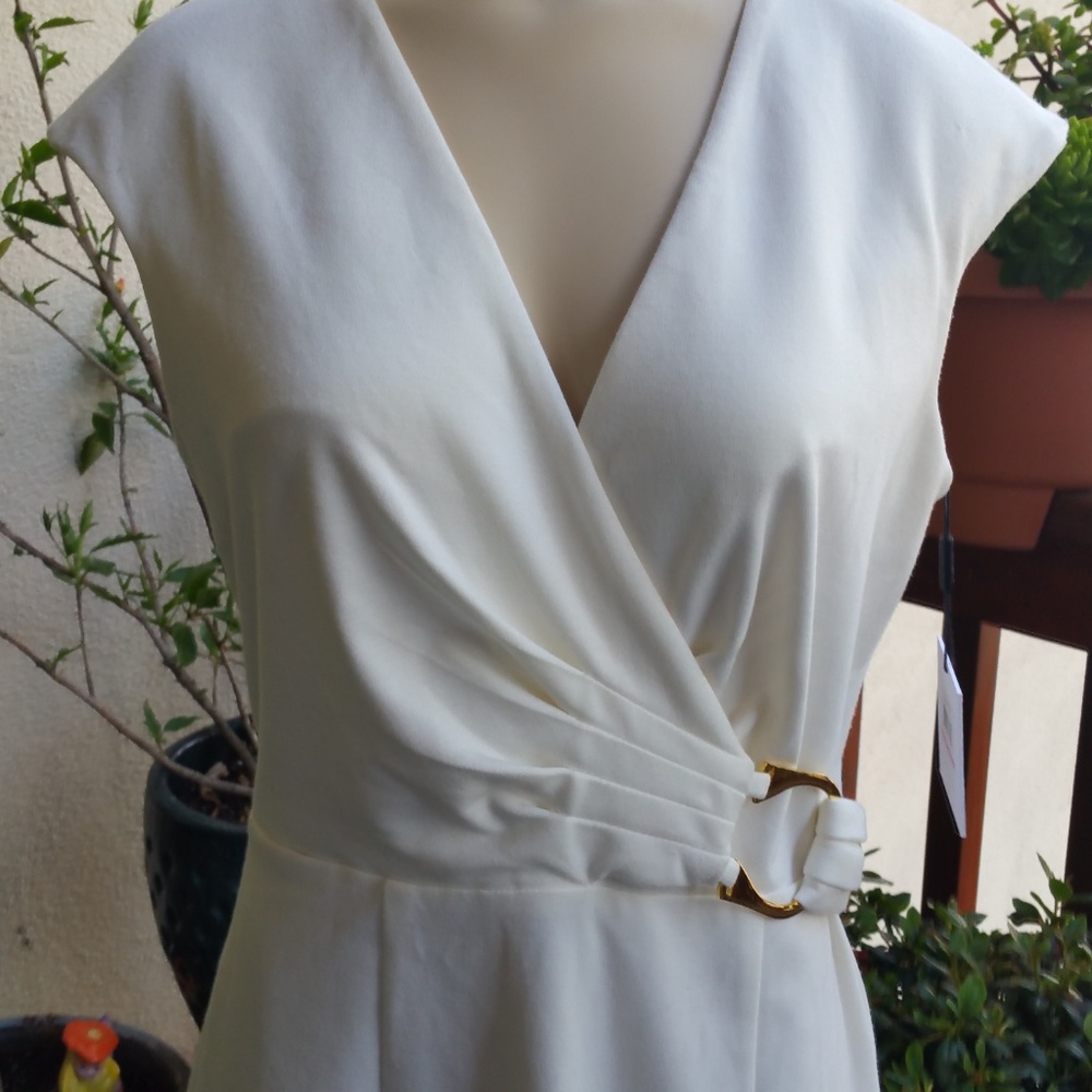 Calvin Klein V Neck Ivory color dress NWT - Picture 2 of 9